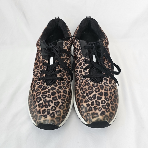 VIONIC Sneakers Low Top 335 Tourney 1st Ray Technology Cheetah Print 11 - Picture 2 of 16